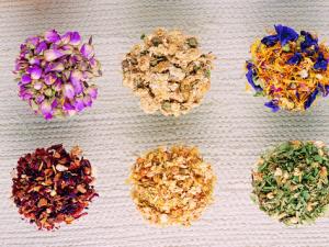 夏天喝什么茶好？夏天喝茶的注意事項