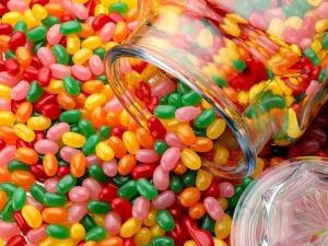 五種不變質食物：白酒 蜂蜜 食醋 固體食糖類 食鹽