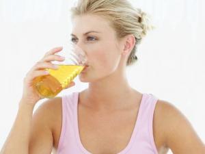 蜂蜜水什么時(shí)候喝?早上還是晚上喝蜂蜜水好