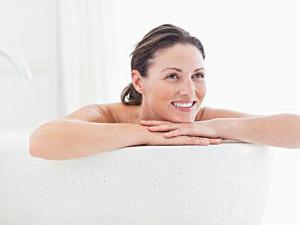 洗冷水澡能減肥嗎？女性洗澡的注意事項