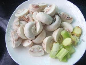 產(chǎn)婦能吃口蘑嗎？適合產(chǎn)婦吃口蘑的食譜