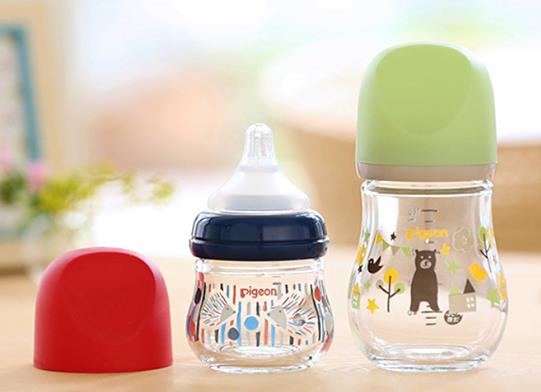 新生兒一個奶瓶夠用嗎?寶寶奶瓶的容量怎么選?