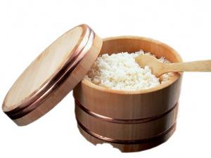 蒸飯不應該把米淘很多遍-蒸米飯的認識誤區