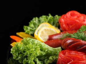 怎么保證蔬菜的營養物質不流失？蔬菜焯水的方法