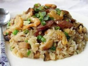 香菇糯米飯怎么做好吃?香菇糯米飯的做法
