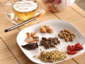 養生中藥零食該怎么吃？吃阿膠棗的好處