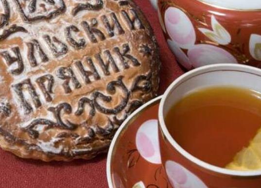 俄羅斯十大名菜排名,紅菜湯非常流行、羅宋湯鮮滑爽口