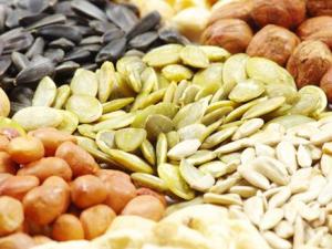 干果的營養(yǎng)價值，吃堅果的好處，如何選購堅果