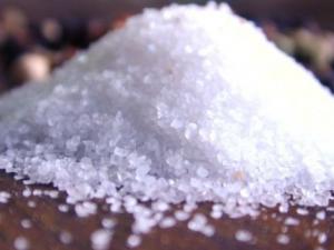 如何防止食鹽受潮？防止食鹽受潮的方法