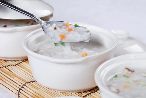 煮粥加堿會破壞營養(yǎng)嗎?煮粥為什么不宜放堿