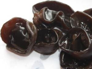 怎樣挑選優質黑木耳?挑選黑木耳的小竅門