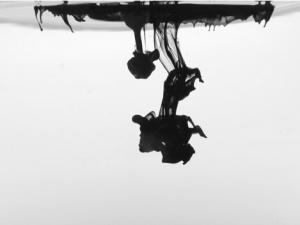 墨水怎么清干凈？衣服上的墨水清洗方法