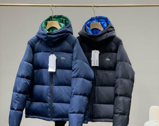 羽絨服味道大用清水洗一下可以嗎?羽絨服有鴨毛味道算質(zhì)量不合格嗎