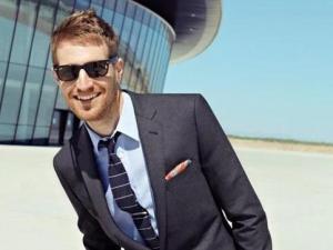 ���Ӵ�����ʿ�I�����I�����似�ɣ��I���c���b�ɫ����