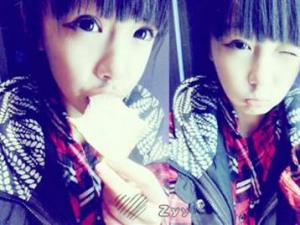 網(wǎng)絡(luò)紅人張依依資料，張依依素顏對(duì)比扒皮圖片