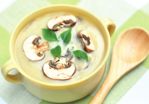 喝湯的誤區(qū)-用餐最后才喝湯