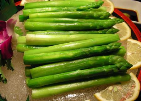 吃蘆筍好嗎？蘆筍的營養價值、功效與作用