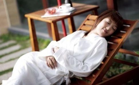 女白領經(jīng)常不吃午餐，謹防“午睡綜合癥”