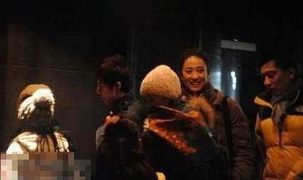 何炅結(jié)婚了嗎？湖南衛(wèi)視主持人何炅與妻子王菁情史曝光