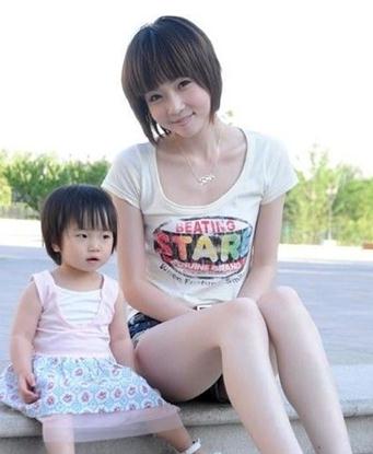 高曉松現(xiàn)任老婆徐珊珊個(gè)人資料照片，高曉松小姨子私密照