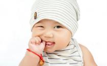 孩子吃飯愛邊吃邊玩？父母應該注意什么？