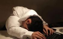 經(jīng)常熬夜怎么調(diào)理身體？經(jīng)常熬夜吃什么水果好