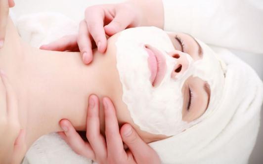 自制保濕面膜-做個水潤女人！