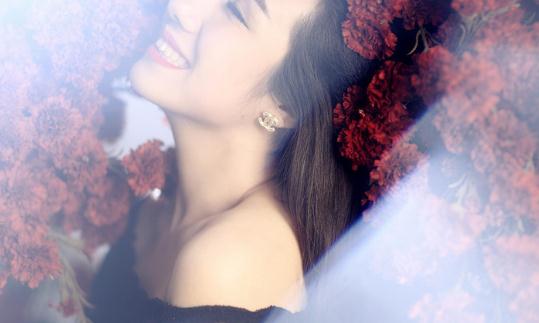 什么發(fā)型最適合頭巾？頭巾盤發(fā)技巧