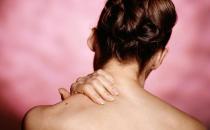 盲目按摩會誘發勁椎病 頸椎病治療方式哪種好？