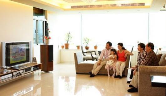 看電視太久 肺栓塞致命風(fēng)險(xiǎn)高5倍