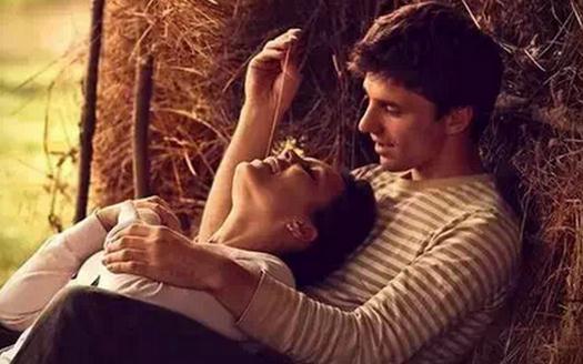 女人的什么瞬間最吸引男人？