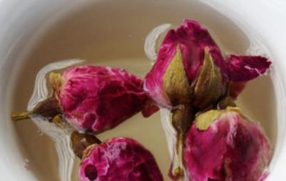 男人喝玫瑰花茶的功效與作用