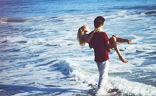 女人戀愛會有什么變化?眼睛更明亮