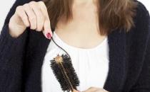 女人經常掉頭發試試這幾個方法