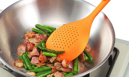 如何炒菜不變色？炒菜的3大誤區