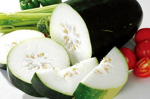 上火后喉嚨發(fā)炎吃什么好?喉嚨發(fā)炎的食療方法