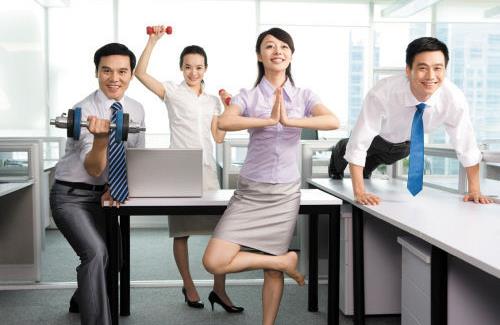 白領(lǐng)經(jīng)常久坐會導(dǎo)致哪些危害