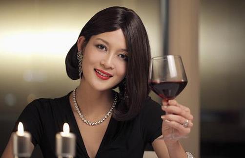 喝紅酒有什么好處？睡前喝紅酒真的好嗎？