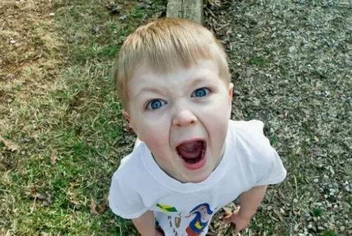 如何面對孩子帶來的尷尬狀況