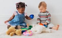 孩子為爭東西而打架 家長如何調解