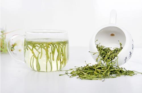 眼睛干澀 上班族護眼必喝10款茶