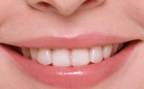 秋冬季節五步應對唇部干裂