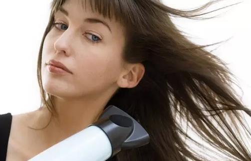 學會吹發 保持秀發健康