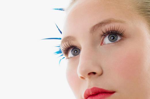 睫毛和體毛移植術有什么區別