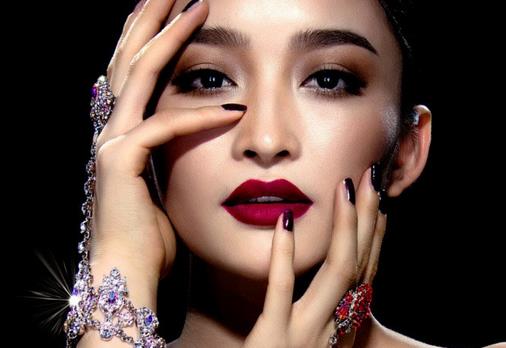 眼妝教程:五步打造大眼萌妹紙