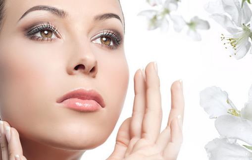 換季痘痘迸發(fā) 9招助你強(qiáng)力擊退 