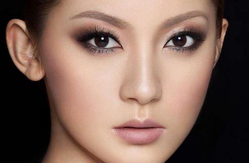 誰說下睫毛是雷區(qū)！ 教你下睫毛也照顧周到