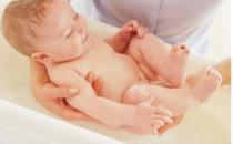 30個技巧讓嬰兒冬天洗澡不冷