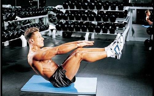 鍛煉腹肌有妙招 5種運動幫你成為男神