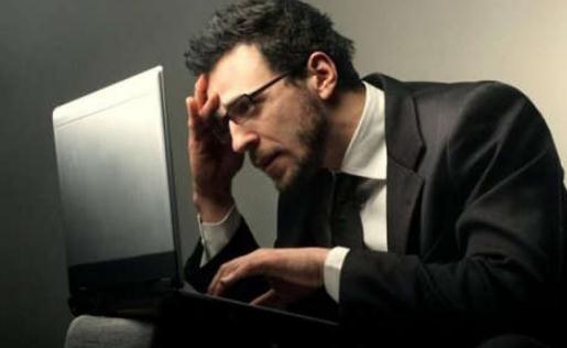 職場人士的“節日短信焦慮癥”